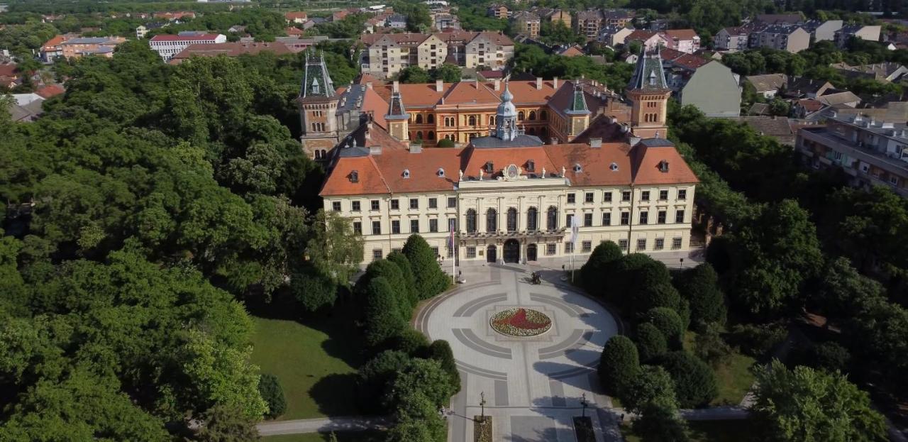 Apartman Elle Сомбор Экстерьер фото