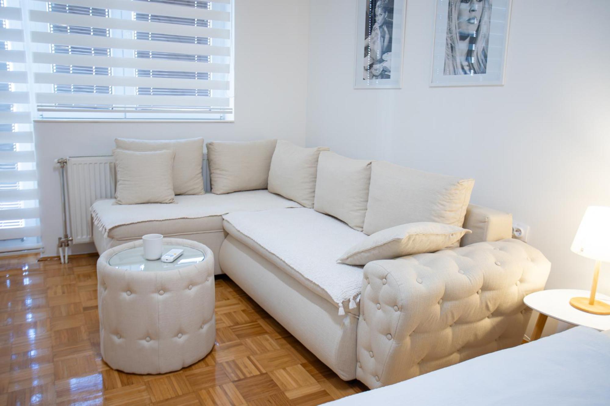 Apartman Elle Сомбор Экстерьер фото